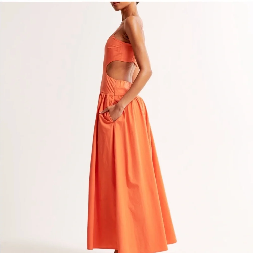 NWT Abercrombie & Fitch Dipped Drop Waist Cutout Maxi Dress - Picture 15 of 16